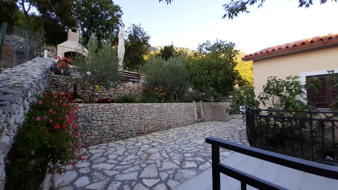 Studio Elvis Plomin Exterior foto