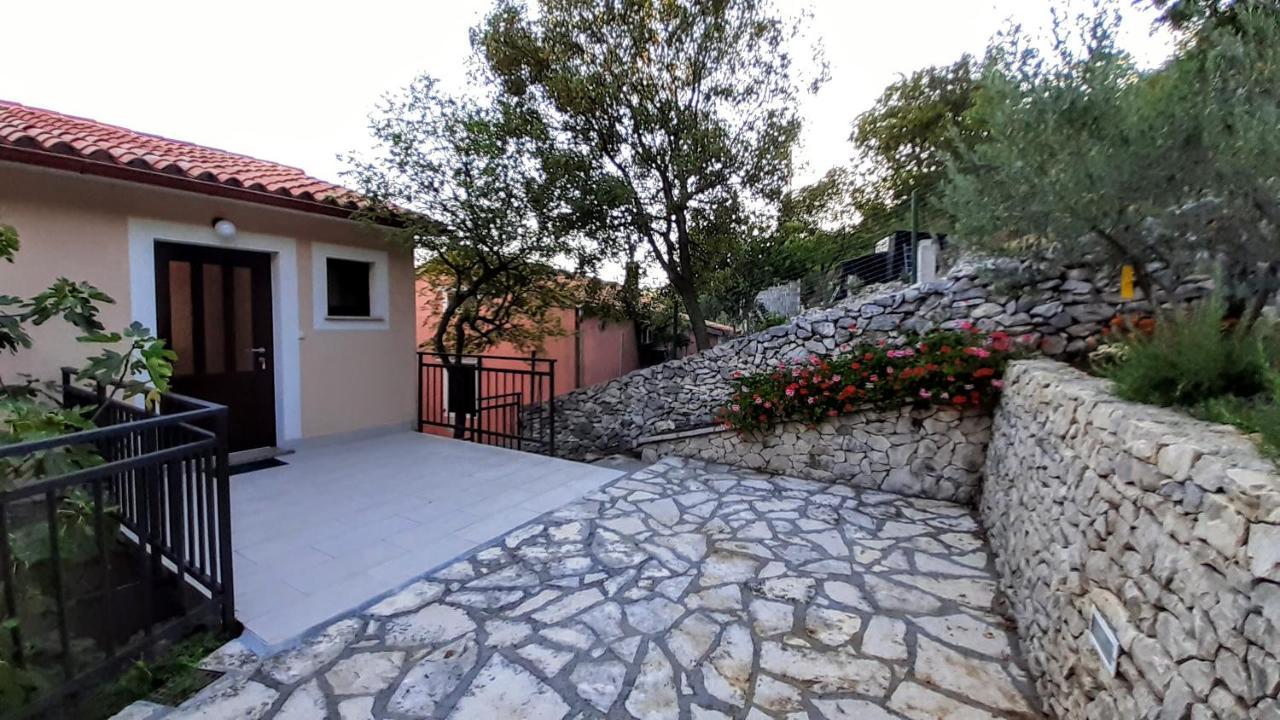 Studio Elvis Plomin Exterior foto